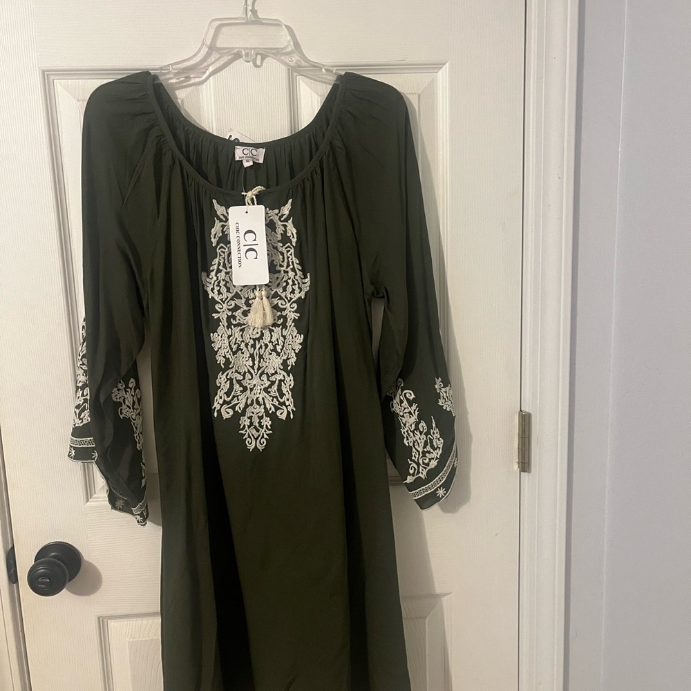 C/C olive Dress new with tags